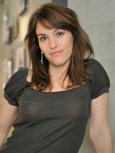 Amy Jo Johnson